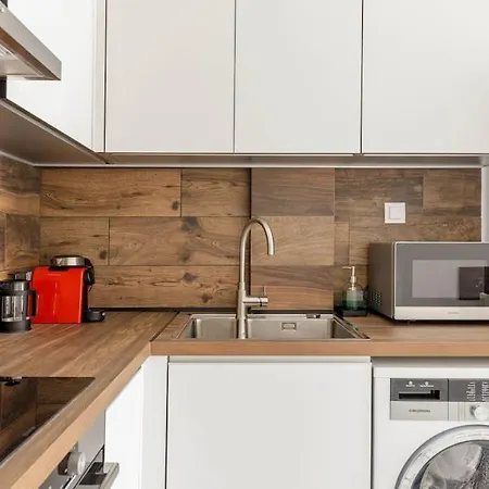 Apartament Thess1home Delfon